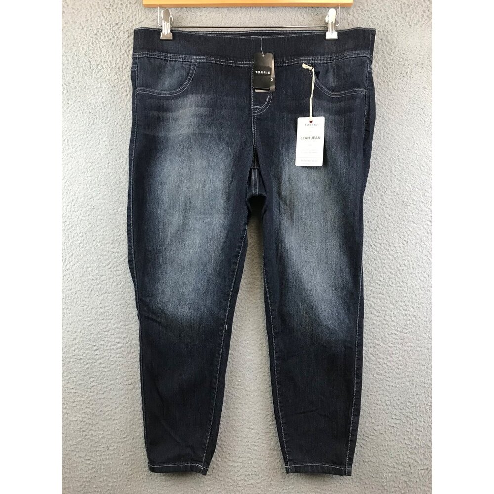 New Torrid Denim Lean Jean Crop size 1